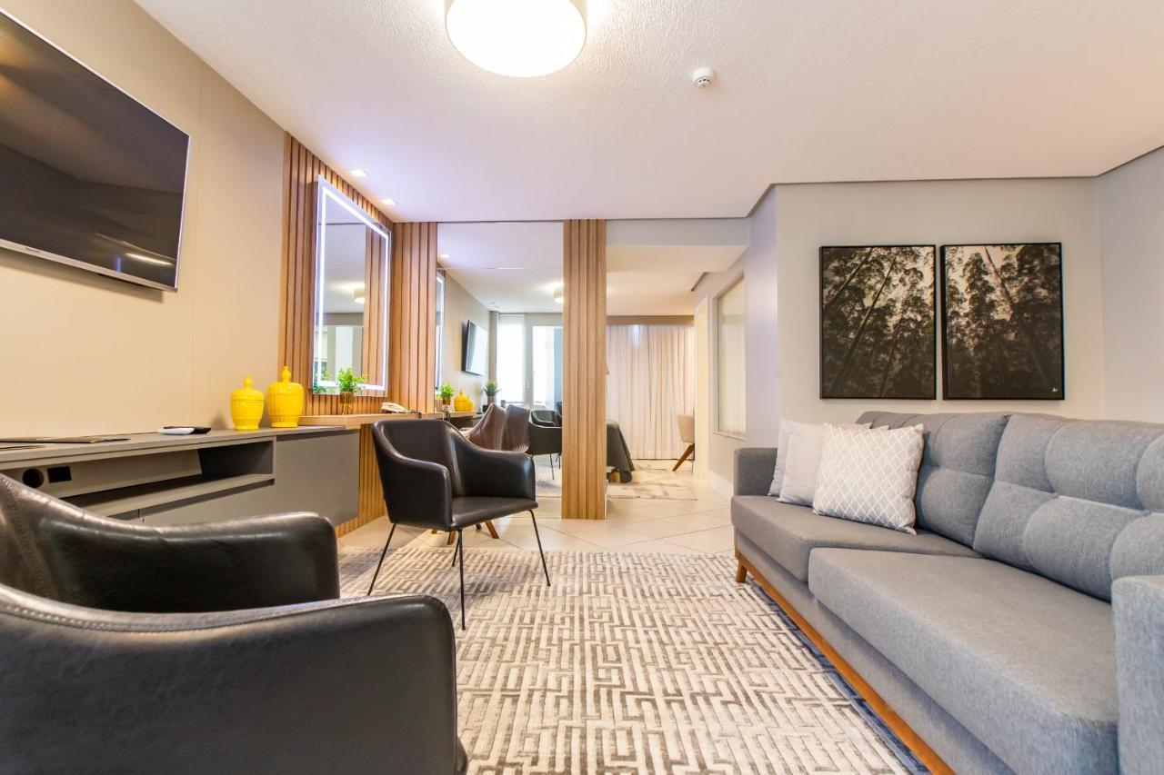 Delupo Hotel - Livin Studios Крисіума Екстер'єр фото