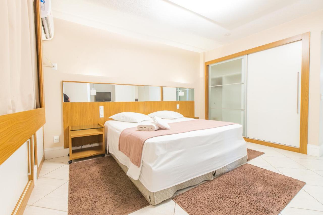 Delupo Hotel - Livin Studios Крисіума Екстер'єр фото