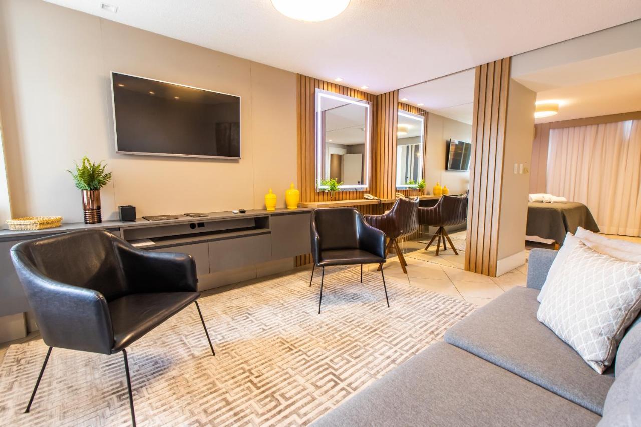 Delupo Hotel - Livin Studios Крисіума Екстер'єр фото